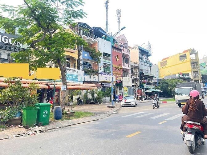 Mặt Tiền Đường Đồng Đen Khu Ăn Uống Sầm Uất Nhất Quận Tân Bình.