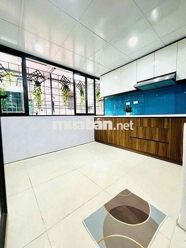 Hiếm . Bán tt phố 8/3 ô tô tránh sát phố 2ngủ KK,full nthat ,tiện ích