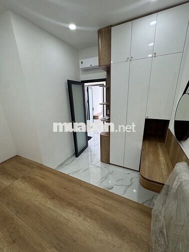 NHÀ XÓM CHIẾU Q4- 2 TẦNG- 28m2- SÁT MT- CHỈ 3 TỶ NHỈNH