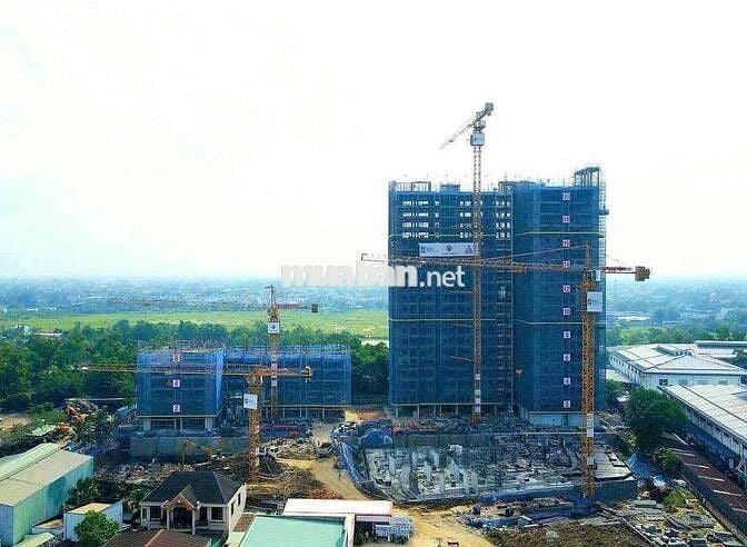 thanh toán 350 triêu nhân nhà ở ngay . mt quốc lộ 1A . tiện ích hồ boi