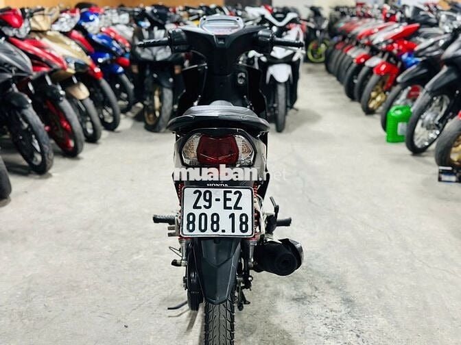 XE MÁYTHANH TÙNG_WAVE BLADE 110 ĐEN VÀNH ĐÚC B29