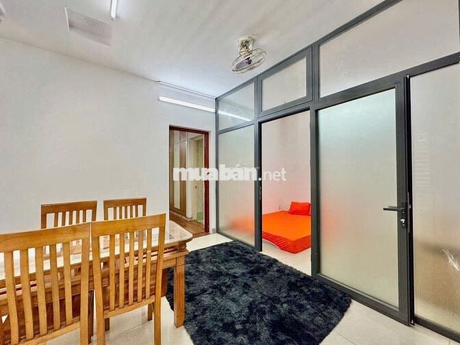 Ở NGAY! CĂN 2PN TÁCH BẾP NGAY PHỔ QUANG SÁT SÂN BAY FULL NT - AN NINH