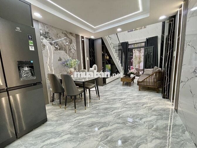 NHÀ BẾN VÂN ĐỒN Q4- HẺM 3m- 36m2- 2 TẦNG- CHỈ 4 TỶ NHỈNH