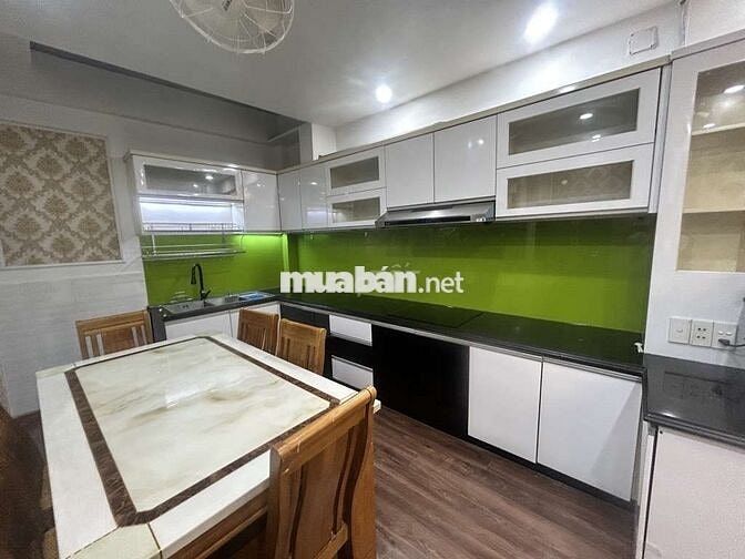 Bán nhà, An Dương Vương, quận 6, hẻm 8m, 2 tầng, 4x20 giá hơn 6 tỷ