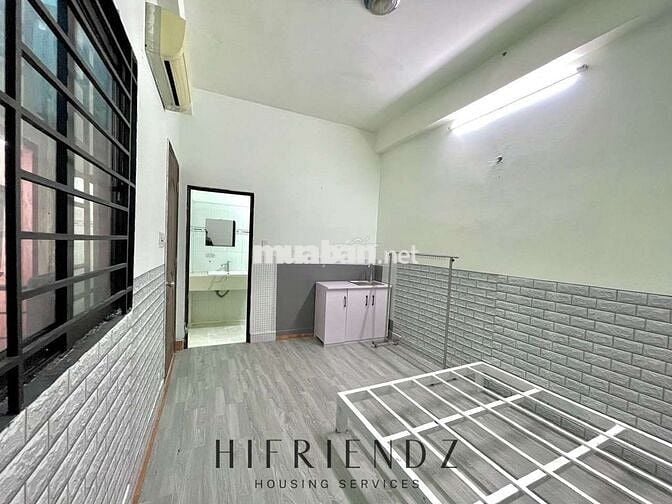 Studio 22m2 Ngay Ngã Tư Bốn Xã, Sẵn Máy Lạnh, Kệ Bếp, Cho Để Xe Điện