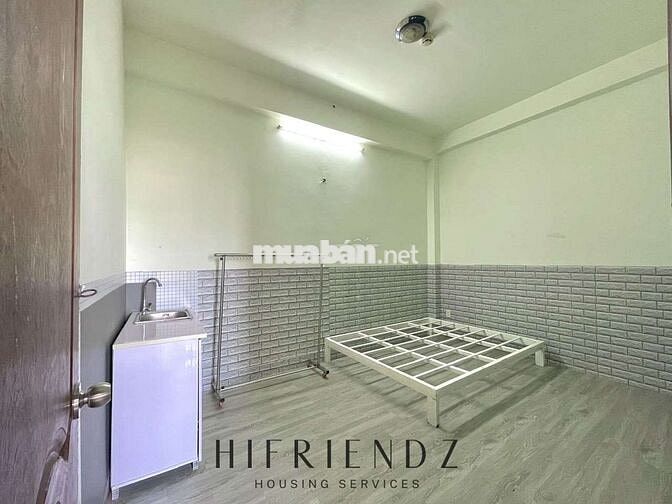 Studio 22m2 Ngay Ngã Tư Bốn Xã, Sẵn Máy Lạnh, Kệ Bếp, Cho Để Xe Điện