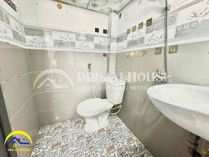 PHÒNG DUPLEX CÓ GÁC CAO - GIÁ SIÊU RẺ - FULL NỘI THẤT - AN NINH