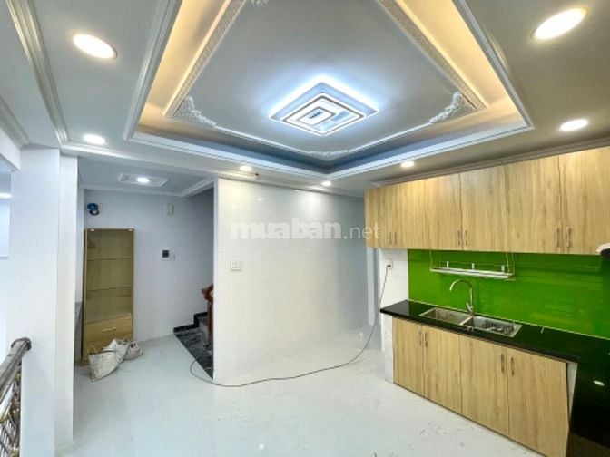Khu vip 1014 TKTQ kinh doanh mua bán, trường học trước cửa nhaà