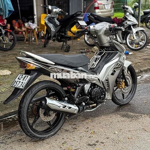 Ex côn tay xuống áo 2010