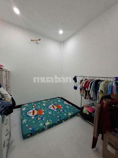 BÁN NHÀ KINH DOANH LÀM TÓC GIÁ 630TR ( BAO SANG TÊN , CÒN THƯƠNG LƯỢNG