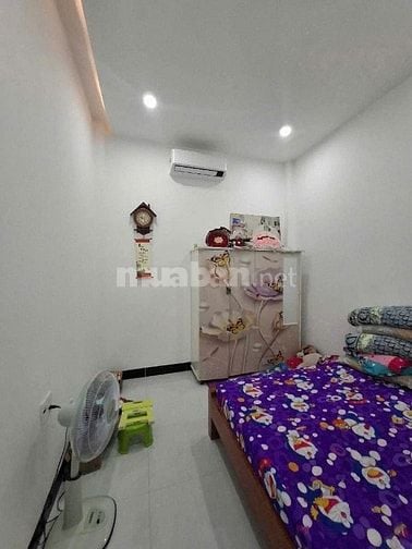 BÁN NHÀ KINH DOANH LÀM TÓC GIÁ 630TR ( BAO SANG TÊN , CÒN THƯƠNG LƯỢNG