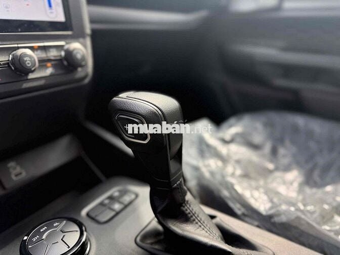 Ford Ranger XLS Trắng