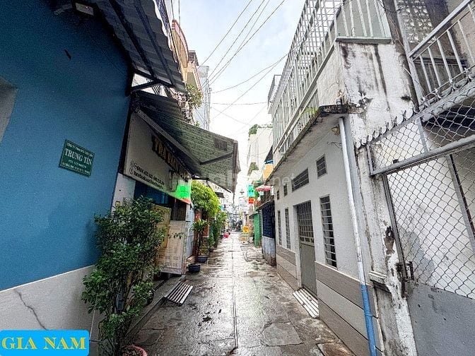 BÁN NHÀ MẶT TIỀN : 68 TỔNG LUNG - P. 13 - Q. 11 - TPHCM