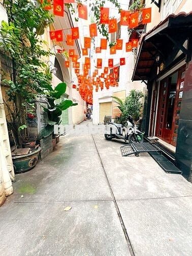 BÁN NHÀ NGÔ GIA TỰ, 34M2, 3 CĂN RA MT, HẺM 3M, KHÔNG QUY HOẠCH, 5.X TỶ