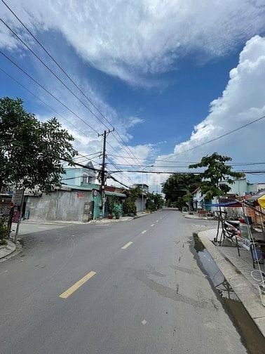 Cần bán nhà mặt tiền đường Nguyễn Thị Mài Hóc môn 201m2 giá 5,8 tỷ