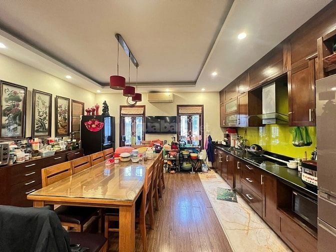 Phố Ngọc Khánh – Ba Đình – Ô Tô Tránh – 85 M2 – 5 T – MT 5M – Giá 33.7