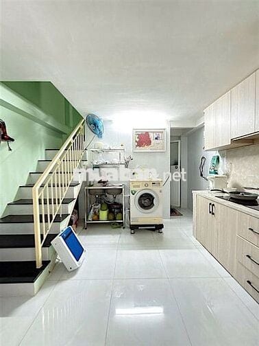 GÓC SƯ VẠN HẠNH–3 THÁNG 2 • 27M2 • 3 TẦNG •THẢ BỘ VÀI BƯỚC RA MẶT TIỀN