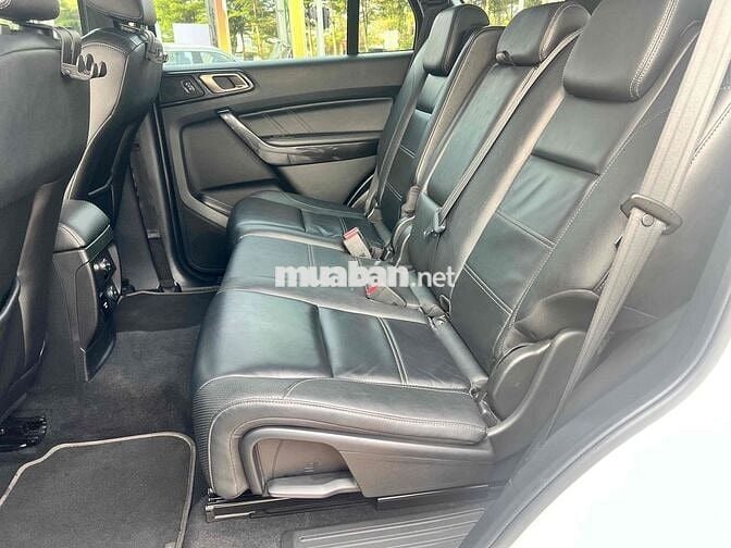 Ford Everest 2020 Titanium 2.0L AT 4x2 - 45000 km