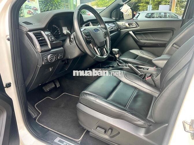 Ford Everest 2020 Titanium 2.0L AT 4x2 - 45000 km