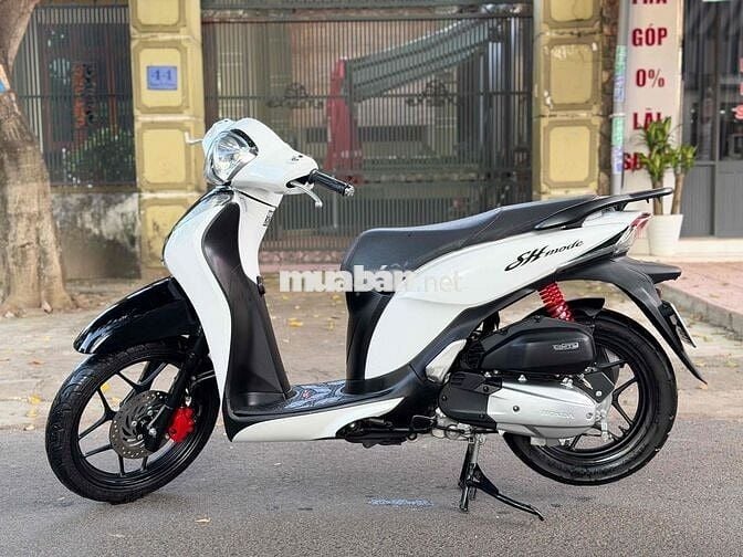 SH Mode Trắng Đen Sporty