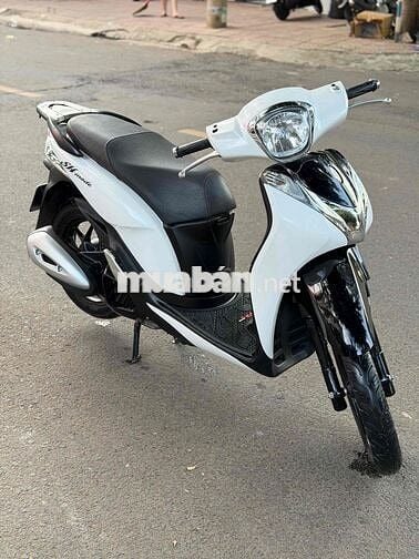 SH Mode Trắng Đen Sporty