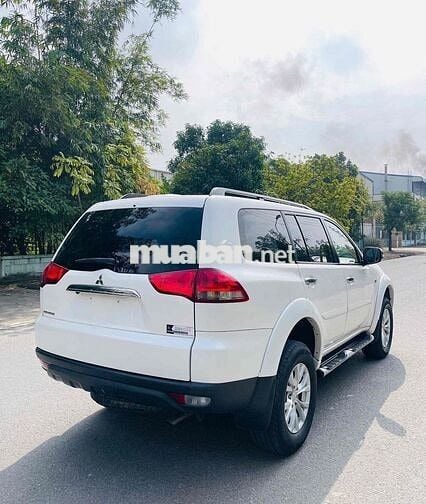 Mitsubishi Pajero Sport 2015 4x4 AT 2 cầu xe đẹp
