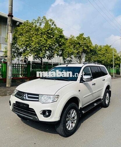 Mitsubishi Pajero Sport 2015 4x4 AT 2 cầu xe đẹp