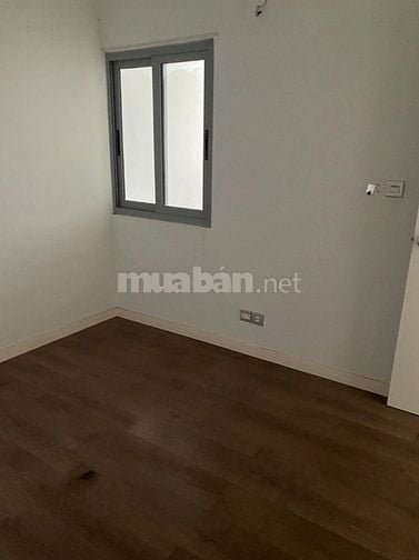 Cần bán nhanh căn 2PN 68m2 view sông giá 3.4 tỷ 