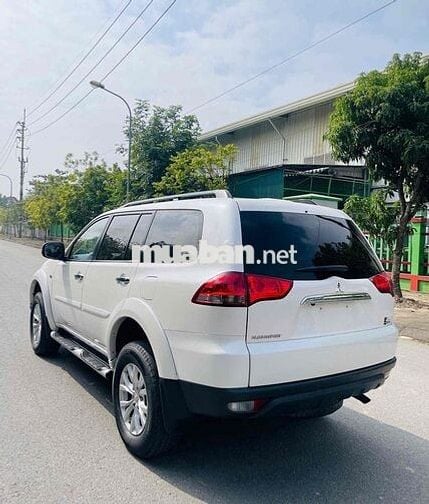 Mitsubishi Pajero Sport 2015 4x4 AT 2 cầu xe đẹp