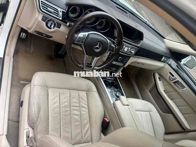 Mercedes Benz E Class 2015 E250 AMG - 120000 km
