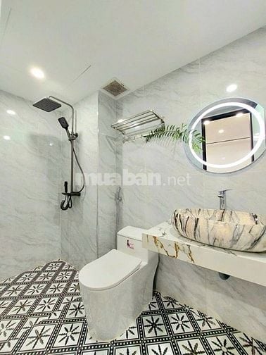 Sát Phố Dương Văn Bé-43m2-Xây Mới 5Tầng-Thang Máy-Full Nội Thất 10Tỷ6