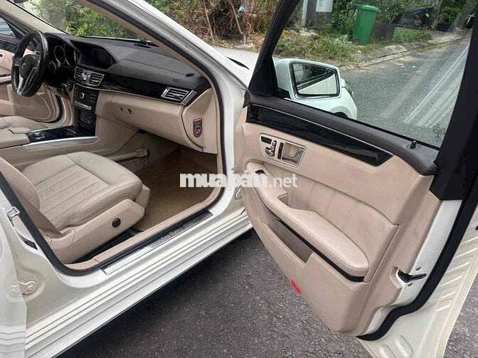 Mercedes Benz E Class 2015 E250 AMG - 120000 km