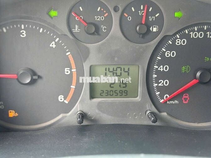 TRANSIT 2015 KO DỊCH VỤ 230.000KM BẢO HÀNH 1 NĂM