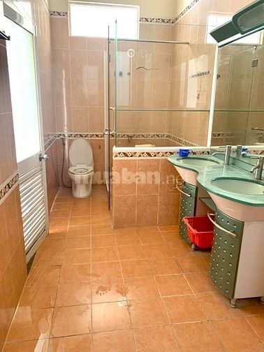 phòng trọ 25m2 giá rẻ đường bình lợi , Q bình thạnh