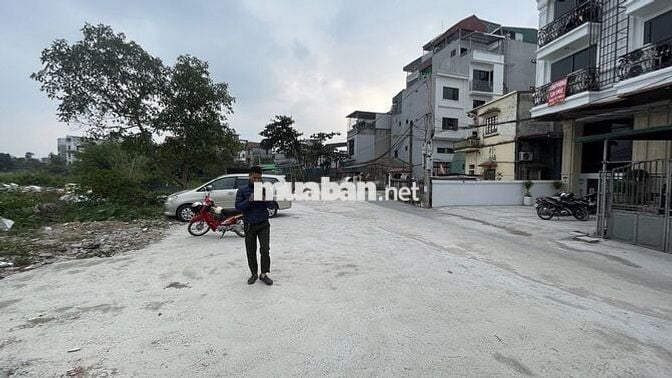 Bán CHDV Trịnh Văn Bô HIẾM 8TầngX75m2,full đồ xịn,dòng tiền 80tr/tháng