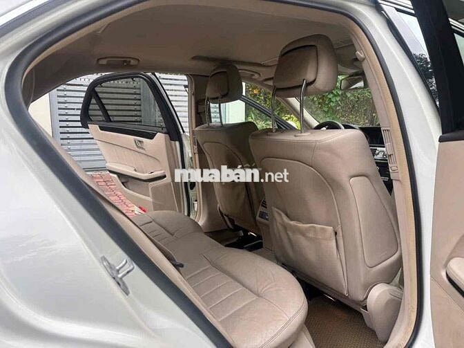 Mercedes Benz E Class 2015 E250 AMG - 120000 km