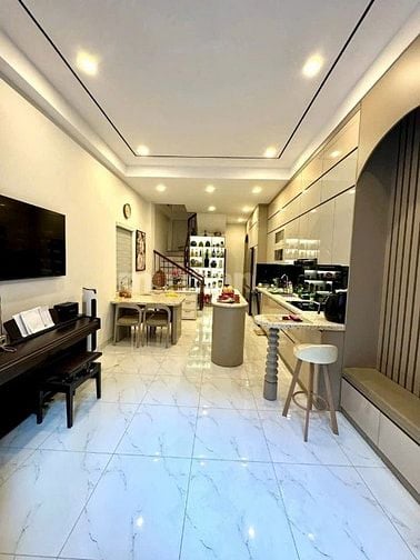 BÁN NHÀ GẦN AEON MALL LONG BIÊN - 5 TẦNG - Ô TÔ ĐỖ CỬA