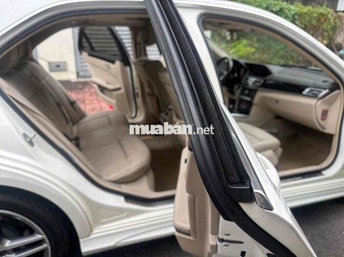 Mercedes Benz E Class 2015 E250 AMG - 120000 km