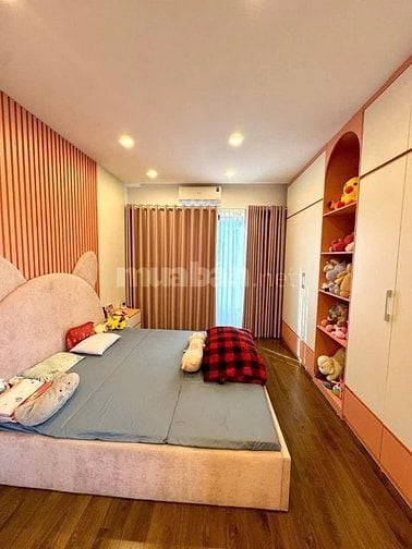 BÁN NHÀ GẦN AEON MALL LONG BIÊN - 5 TẦNG - Ô TÔ ĐỖ CỬA