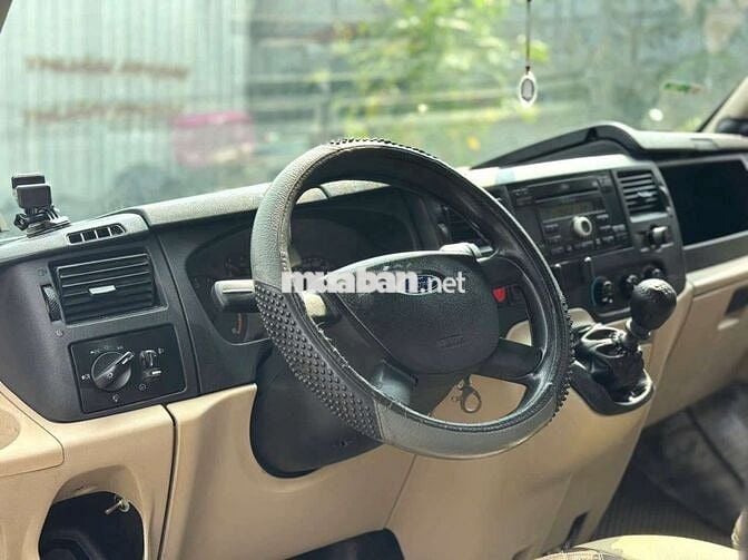 TRANSIT 2015 KO DỊCH VỤ 230.000KM BẢO HÀNH 1 NĂM