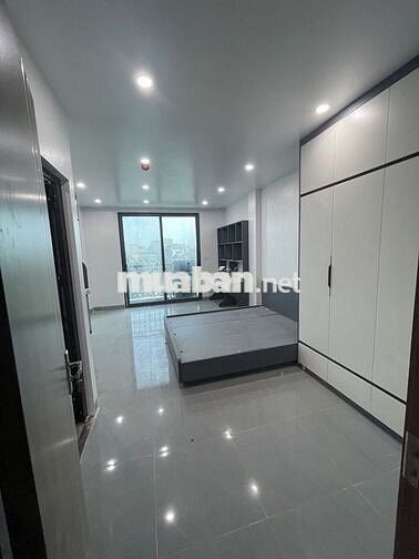 Bán CHDV Trịnh Văn Bô HIẾM 8TầngX75m2,full đồ xịn,dòng tiền 80tr/tháng