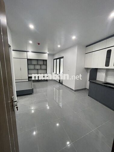 Bán CHDV Trịnh Văn Bô HIẾM 8TầngX75m2,full đồ xịn,dòng tiền 80tr/tháng