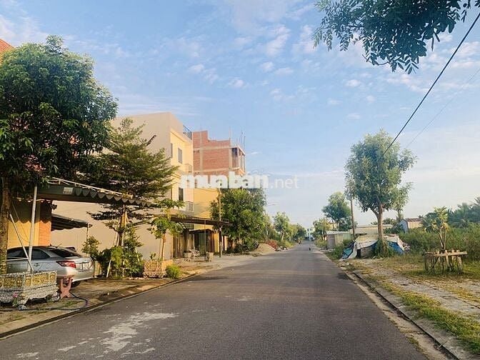 Bán Đất 141m2 Ngang 6m Cách Đại Học FPT 400m SỔ HỒNG CÔNG CHỨNG NGAY 🏘