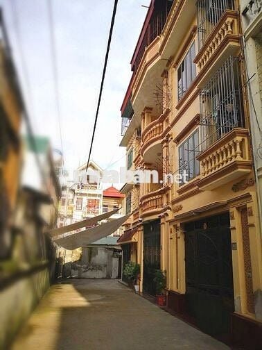 3.5 Tầng, Ô tô đỗ cửa, cho thuê làm Ở/Cửa Hàng-Kho Hàng-VP Công ty OK