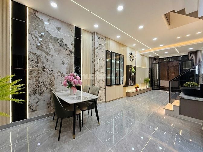 Bán nhà hẻm 3m Phạm Văn Chiêu, P.8, 4,5 NH 4,8 x 13 giá 5.39 tỷ tl