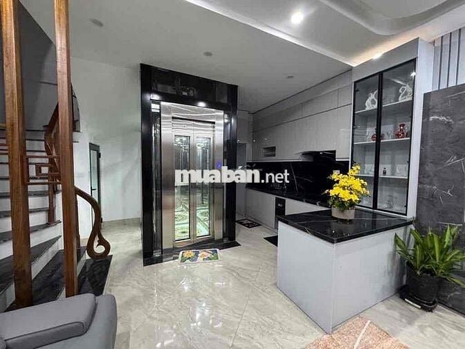 nhà đẹp phố Bồ đề - trung tâm quận Long Biên