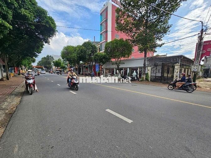 Đất 164m mặt tiền đường Nguyễn An Ninh, phường Dĩ An, TP Dĩ An