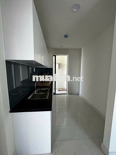 Em Phúc chuyên bán Green river quận 8 căn 3 phòng ngủ 2wc, có sổ hồng