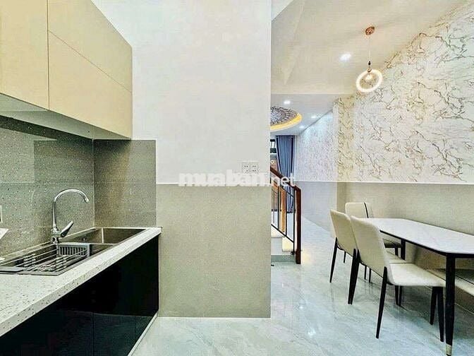 NHÀ ĐÚC 3 LẦU ĐẸP SANG 3,7×10 ĐƯỜNG NGUYỄN VĂN LƯỢNG. P17. QUẬN GÒ VẤP