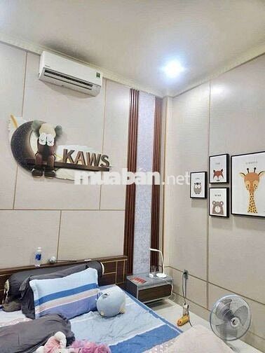 💥Siêu phẩm nhà phố, 102m², 3 tầng, DT 743, VINCOM Dĩ An, Dĩ An, HCM.